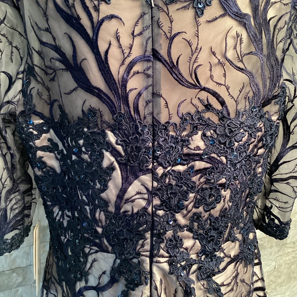 Mingda’s Elegant Evening Dress (NWT) - Picture 10 of 16